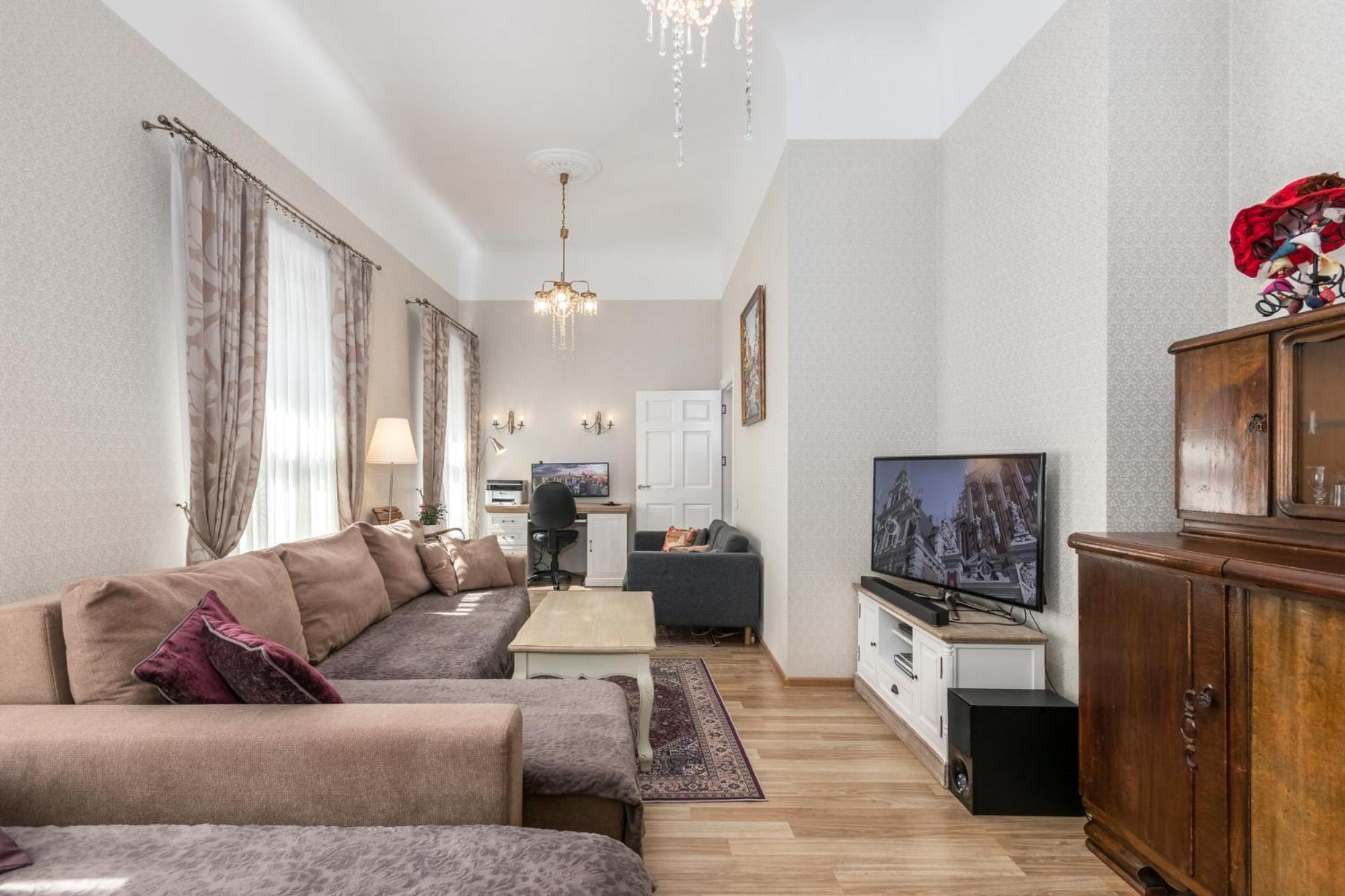 Elegant Apartment In Historical Centre & Free Locked Parking Рига Екстер'єр фото