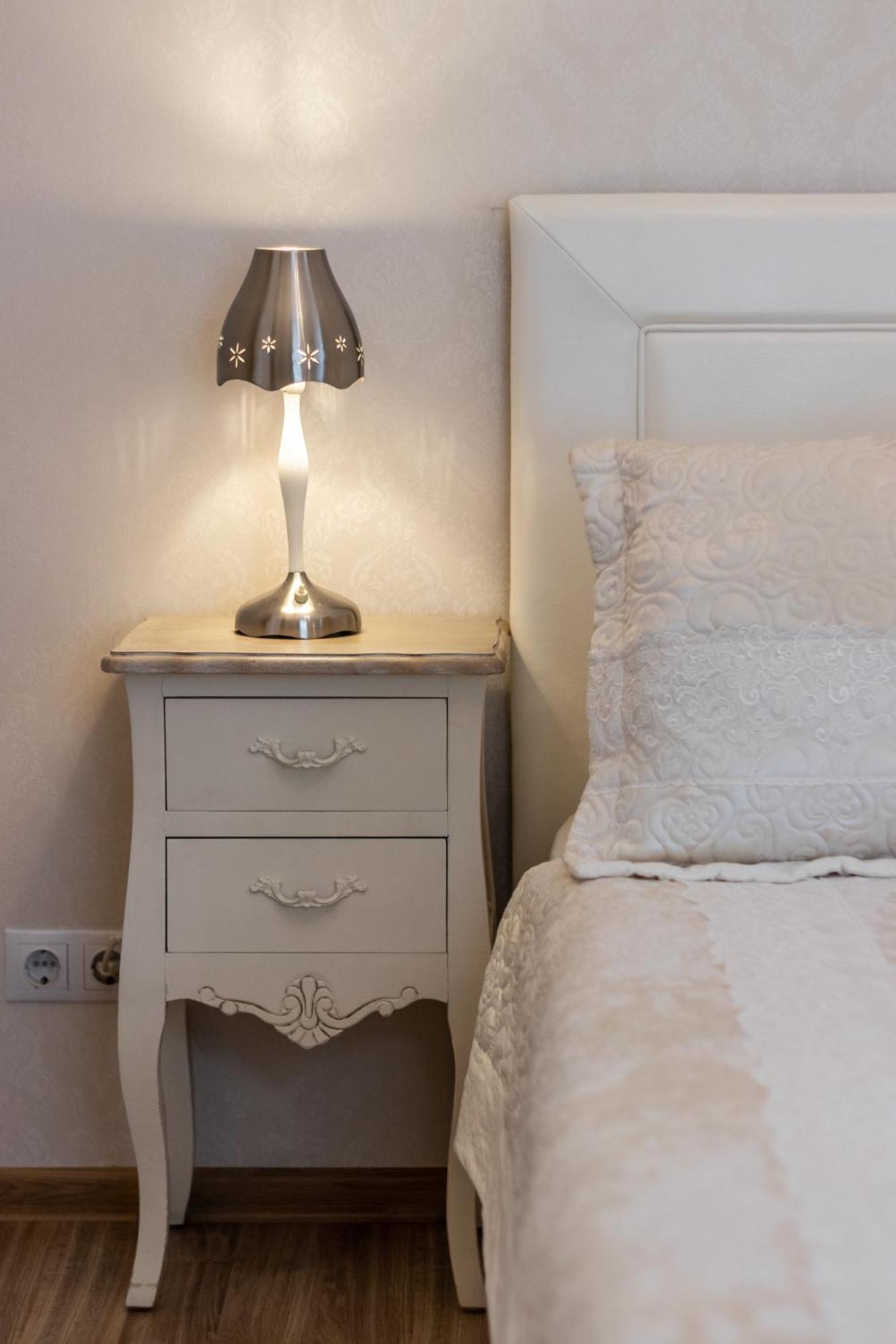 Elegant Apartment In Historical Centre & Free Locked Parking Рига Екстер'єр фото