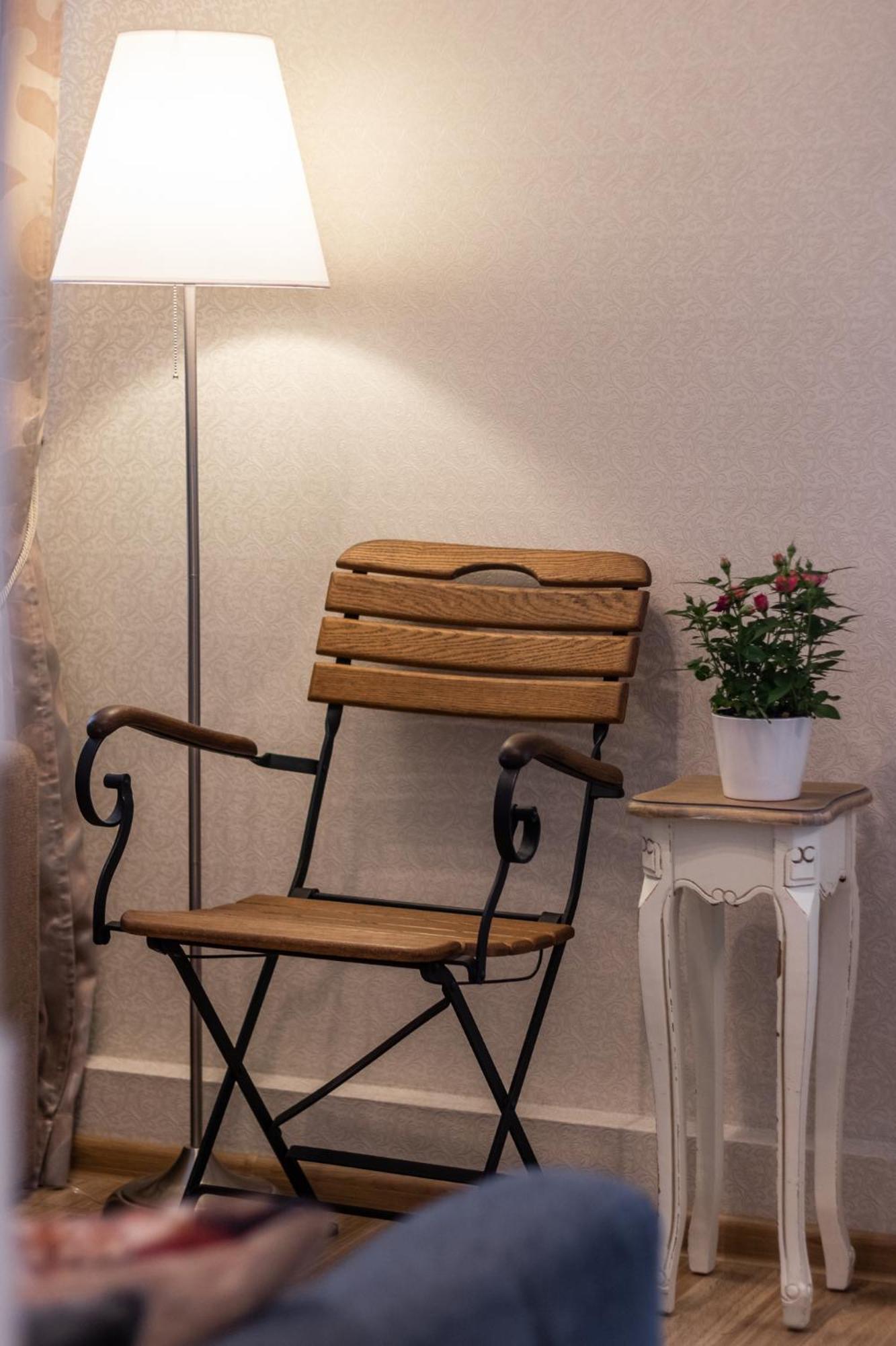 Elegant Apartment In Historical Centre & Free Locked Parking Рига Екстер'єр фото